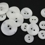 BG131011 Polyester Shirt Concave 2 hole - 20L (12.5mm), White