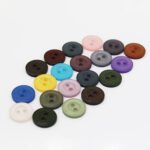 BG131718 Purely Wool DK 2 Hole - 18L (11.5mm), 9801 Parchment