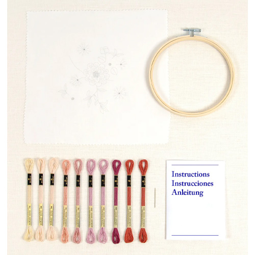 DMC Daisies Embroidery Kit - Image 2